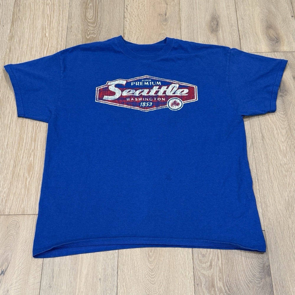 Super Premium Seattle Washington T-Shirt‎ Size L